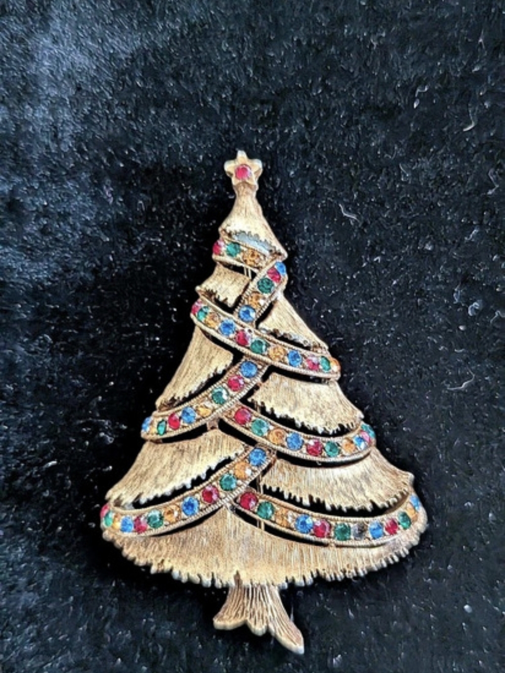 Vtg JJ Christmas Tree Brooch
